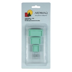 Sala Acojinada Con Mesa De Centro Con Cubierta De Cristal Escala 1:50